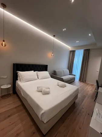 Adalesia Hotel & Coffee Отели в г. Турин