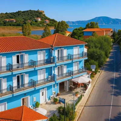 Blue Lake Hotels near Keri