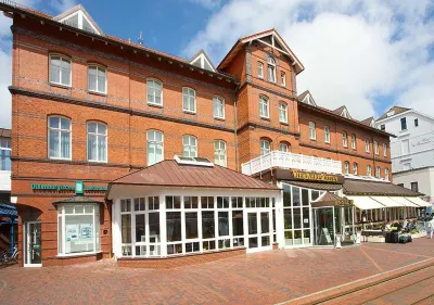 อินเซลโฮเทล เฟียร์ยาเรสไซเทิน โรงแรมใกล้Alter Leuchtturm