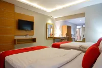 RedDoorz Plus Near Haluoleo University Hoteles en Baruga