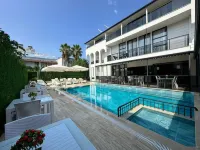 Jest Hotel 케메르 호텔