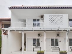 Khayrizsan Guest House Mitra RedDoorz