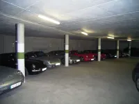 Hotel Azalea - parking