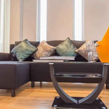 Modern 2 & 3 Bedroom Apartments with Parking, Near Headington Hospitals & Oxford Brookes