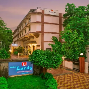 Lords Inn Vadodara Отели рядом с Аэропорт Вадодара
