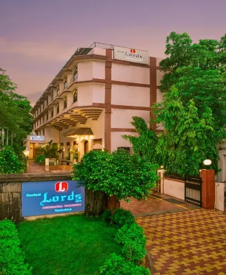 Lords Inn Vadodara Hotel in zona Tambekar Wada