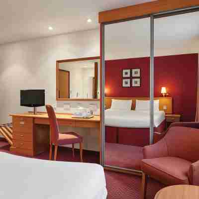 Days Inn by Wyndham Stevenage North Rooms
