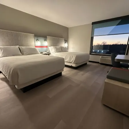 avid hotel FORT WAYNE NORTH by IHG