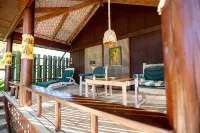 Rarotonga Beach Bungalows