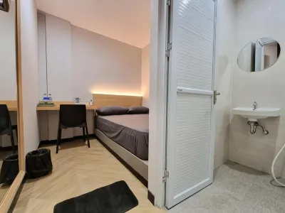 Check Inn at Citarum Các khách sạn ở Karangtempel