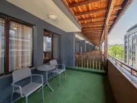 Avenue Hotel Hotels near Baba Ganka Square