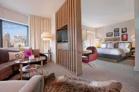 Thompson Chicago by Hyatt Отели рядом с достопримечательностью «Джон-Хэнкок-центр»