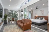 Clare Hillside Apartments