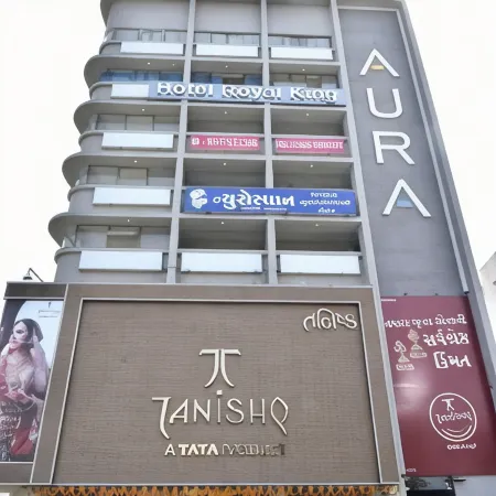 The Castle Crown - Hotel Royal Square, Ahmedabad