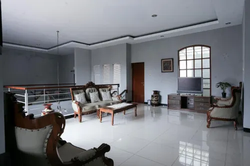 AW Homestay - 3-Star
