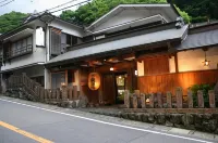 Togakubo - parkir