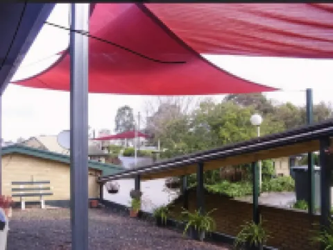 オーボストカントリーマンモーターイン オーボストのホテル