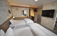 Gumi Prime Hotel - sarapan