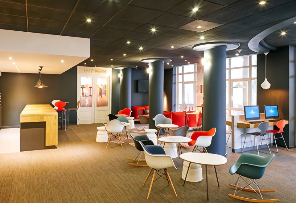 Ibis London Greenwich Hotel Over view