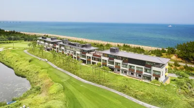 Maple Beach Golf & Resort ハスラ・アートワールド周辺のホテル
