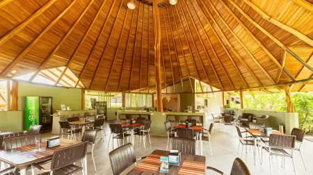 Hotel Lavas Tacotal Отели рядом с достопримечательностью «Tabacon Hot Springs»