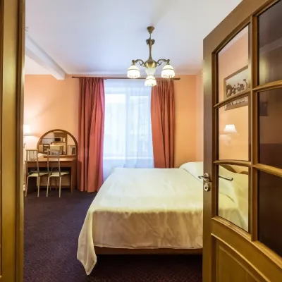 Domik Okhotnika Hotel Hotels in Vsevolozhsky District