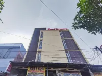 RedDoorz at K23 Rungkut Madya