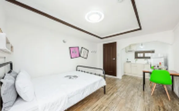 Taean Full of Flower Scent Pension Hotels in 