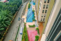 RedLiving Apartemen Transpark Cibubur - Ens Room