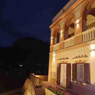 Charming Location Between Positano and Sorrento Hotel Exterior