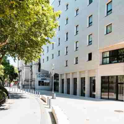 Novotel Atria Nîmes Centre Hotel Exterior