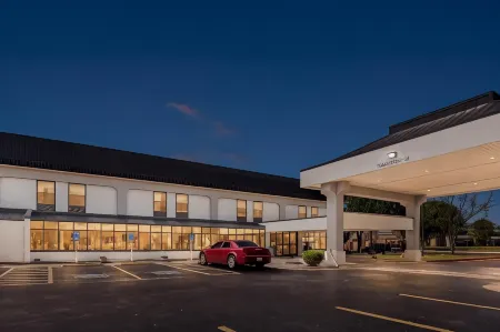 SureStay Plus Hotel by Best Western Norman