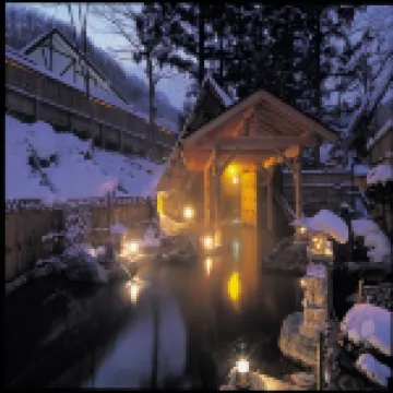 湯めぐりテーマパーク 龍洞