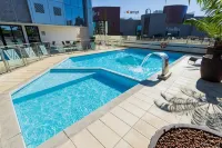 Alven Hotel by Slaviero Hotéis - プール