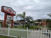 Travelers Inn - Clearwater - Motels