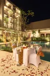 Soll Marina Hotel & Conference Center Bangka - Pools