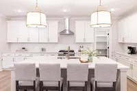 Luxury 4BR · Speakeasy · Theatre · Office · Duke - 주방