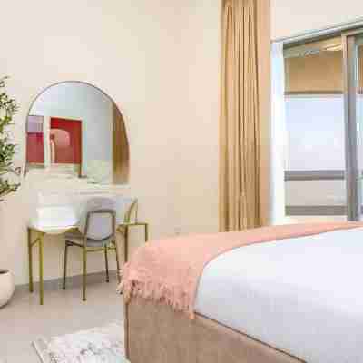 Bloomfields 1Br Azure Stay Ajwan Rooms