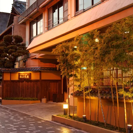 浜千代館