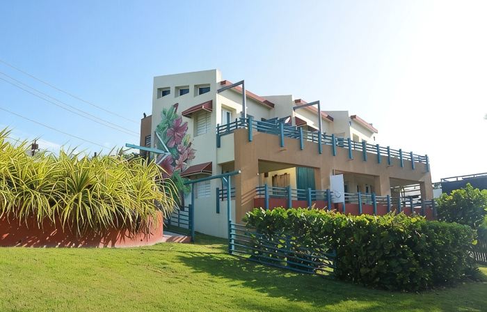 Beachlovers Stay  Love  Play on Isabela's Magical Northwest Coast @ Jobos Beach