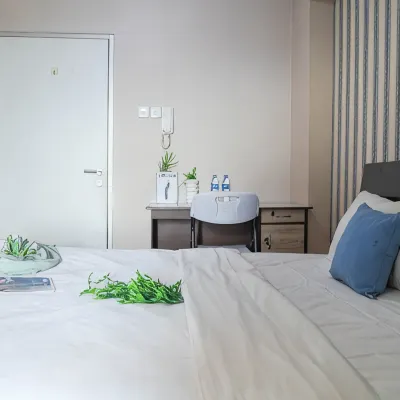 Studio near Baywalk Mall at Apartment Green Bay Pluit By Travelio โรงแรมใกล้คอมเพล็กซ์ Green Bay Pluit