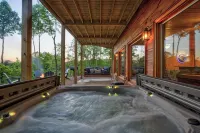 5⋆ View/Hot Tub/ Pool Table/Arcades/Bar - Hytter