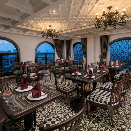 Canary Hotel