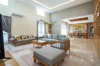 Cheekaaboo Playhouse – Cozy 3-Bedroom Family Stay