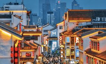 WOPAI Designer Hotel (Suzhou Guanqian Street Yangyuxiang Subway Station Branch)