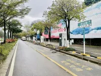 Vienna International Hotel (Guiping Xishan Scenic Area Beijiangwan Branch) - Mountain view