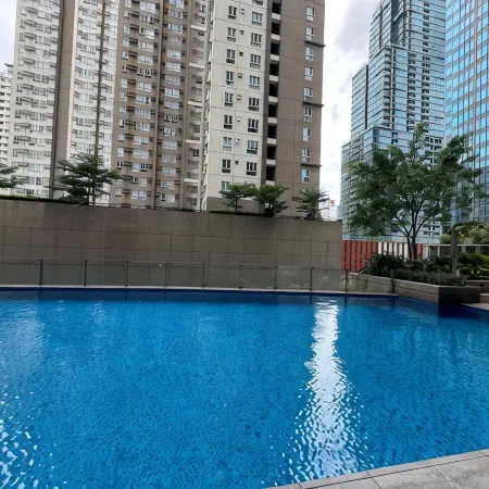 COZI Modern Uptown | Grand Hyatt BGC