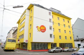A&t Hotel & Hostel