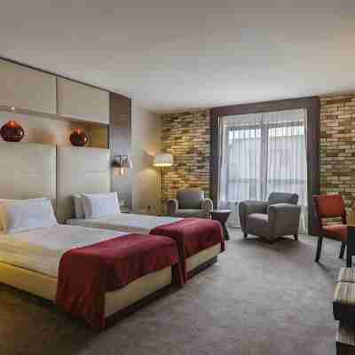 Absolute Hotel Limerick Rooms