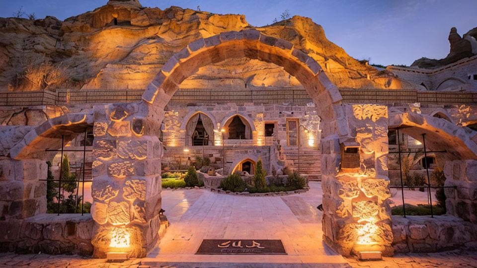 Sur Cave Hotel